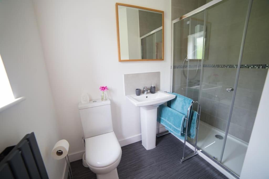 Home From Home Self Catering For 2 سانت أوستيل المظهر الخارجي الصورة